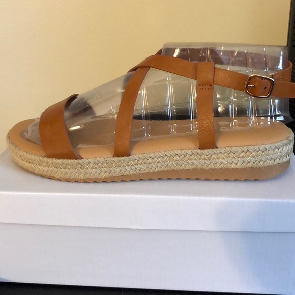 BAMBOO Shoes - Bamboo Espadrille ankle strap